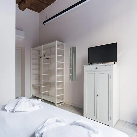 I Tre Santi By Dimorra Apartment *